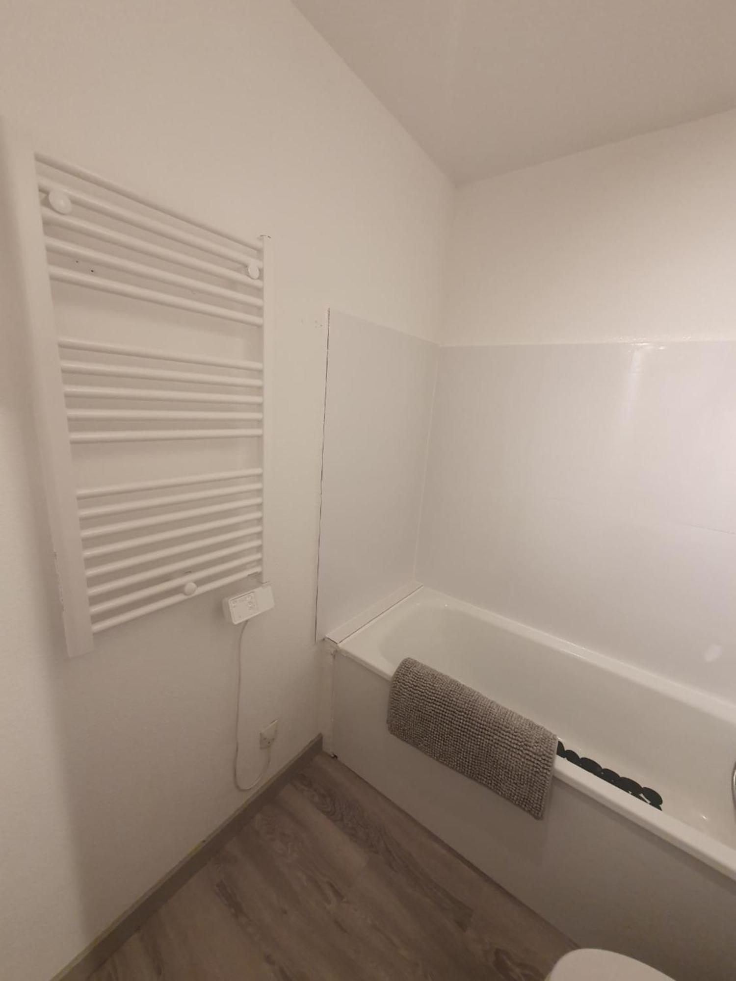 Les Terrasses De La Baronnie Appartement Climatise Avec 1 Chambre Et Piscine Ouverte Du 28 Mai 2025 Au 28 Septembre 2025 Le Grau-du-Roi Luaran gambar
